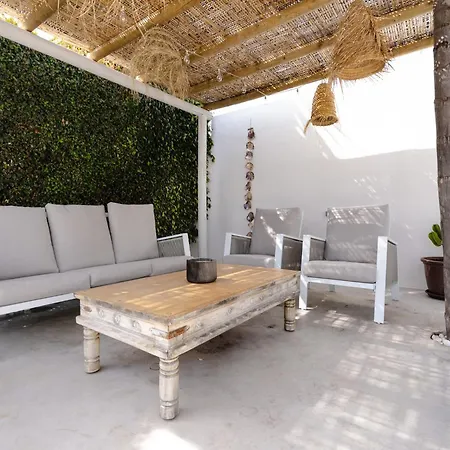 Madrugada, Beachside In Costabella *