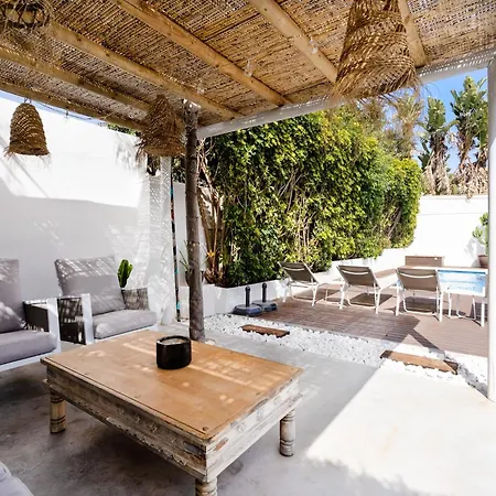 Madrugada, Beachside In Costabella Marbella
