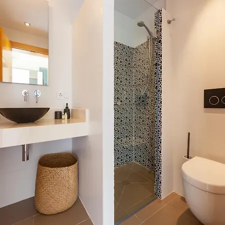 Villa Madrugada, Beachside In Costabella *