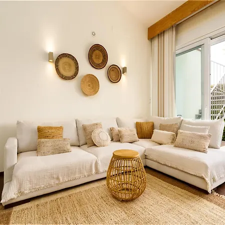 Madrugada, Beachside In Costabella Marbella