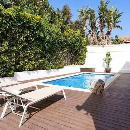 Madrugada, Beachside In Costabella
