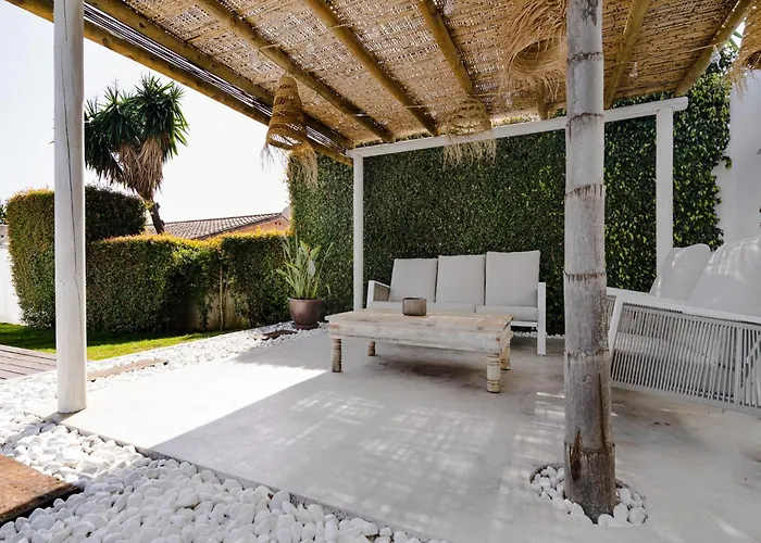 In Near Villa Marbella